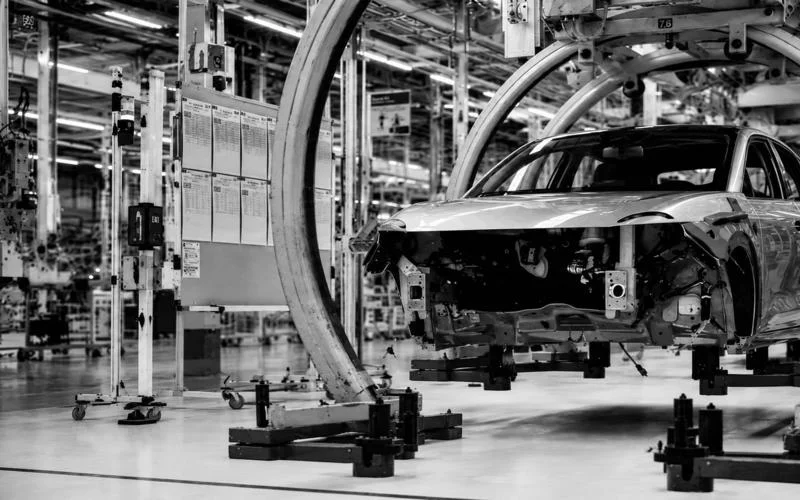 Italy through France’s industrial mirror